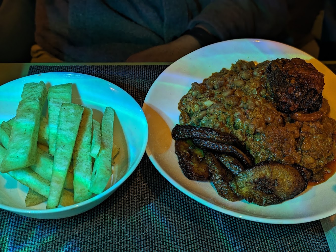 Aso Rock Restaurant & Bar business image in Kettering, Northamptonshire
